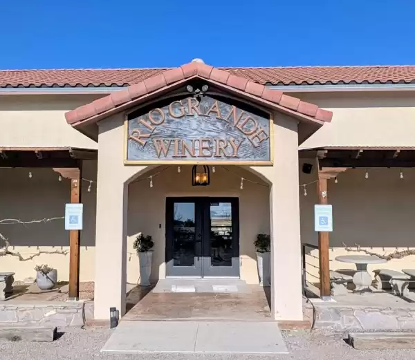Rio Grande Winery - Lugares para Bodas en Las Cruces | Foto: Andrew Sands