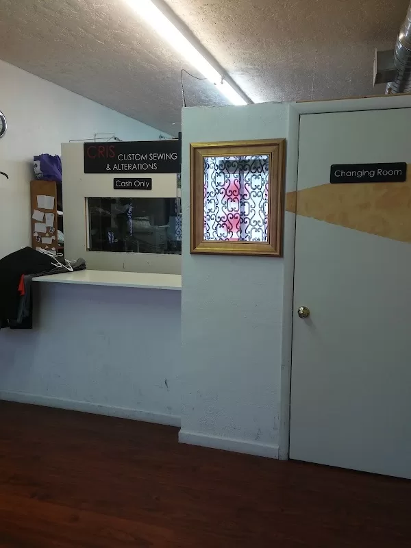 Cris Custom Sewing and Alterations | Foto: Chris Campech — foto 4